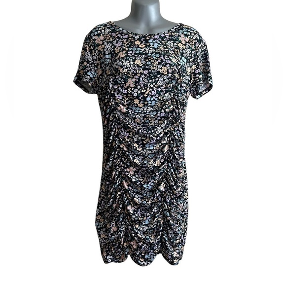 No Boundaries Floral Ruched Junior’s Dress • Used • Size: XL - Picture 1 of 8
